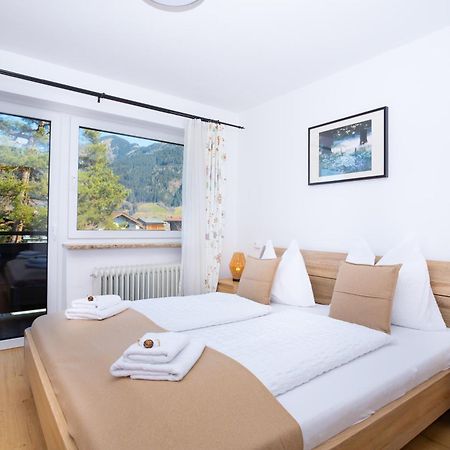 Alpina Apartments - Zell Am See Bagian luar foto